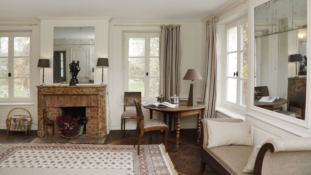 Photo of Bedroom in Le Plessis-Luzarches