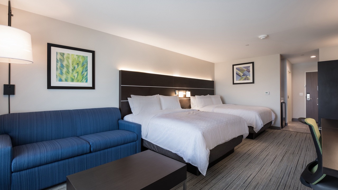 Photo of Bedroom in Hoffman Estates