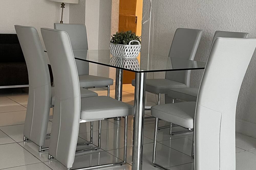 Photo of Kitchen in Dollard-des-Ormeaux