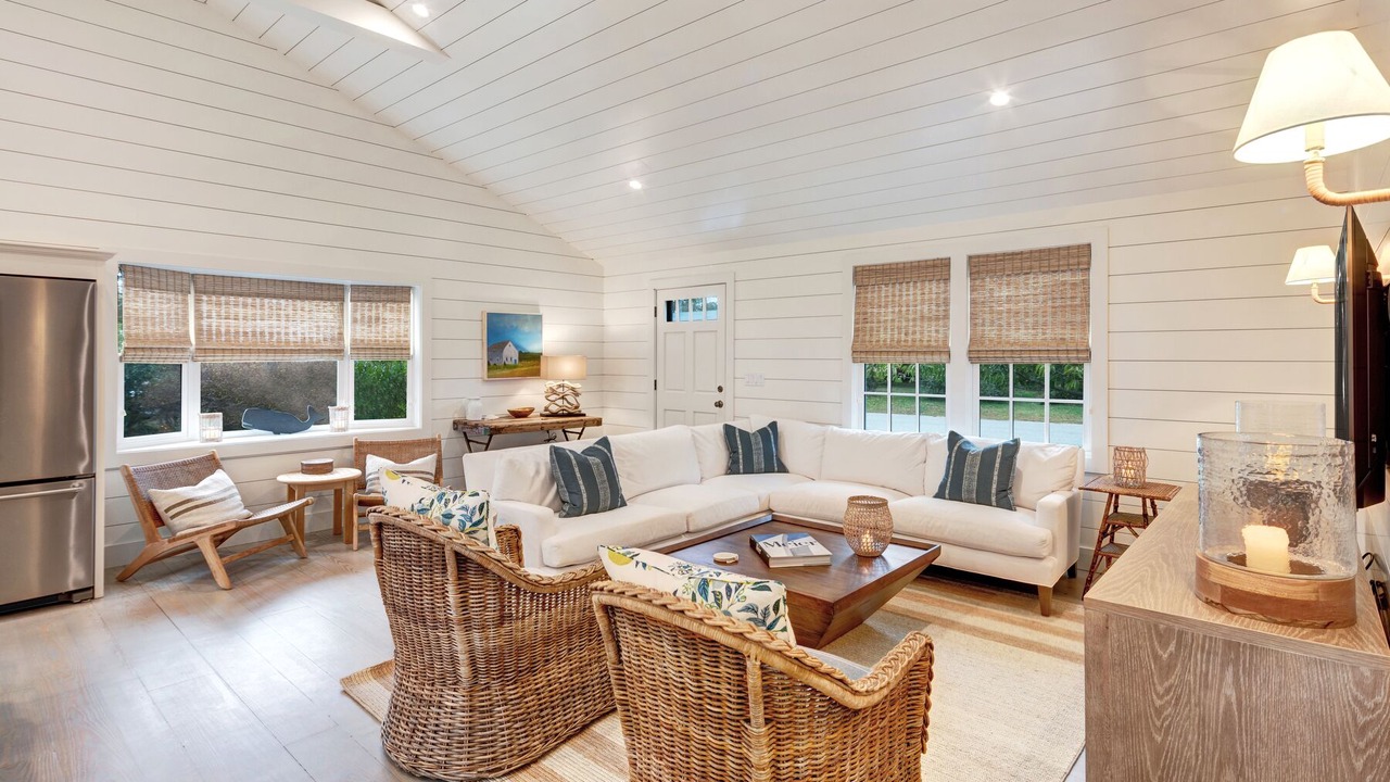 Photo of Others in Katama