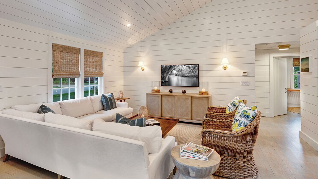 Photo of Others in Katama