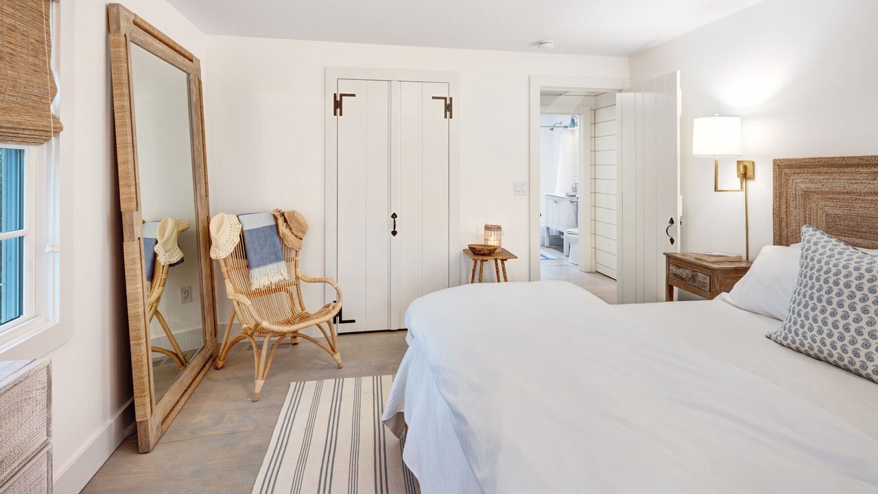 Photo of Others in Katama