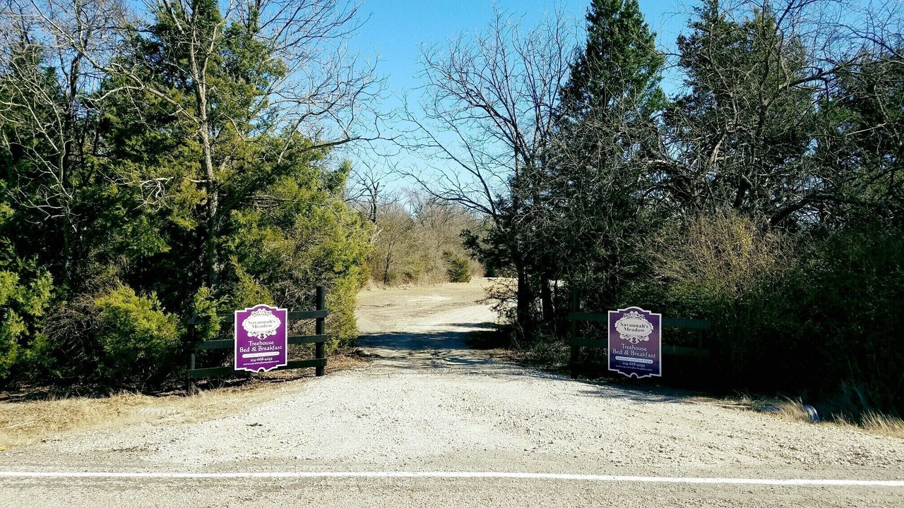 Photo of Outdoor in Celeste