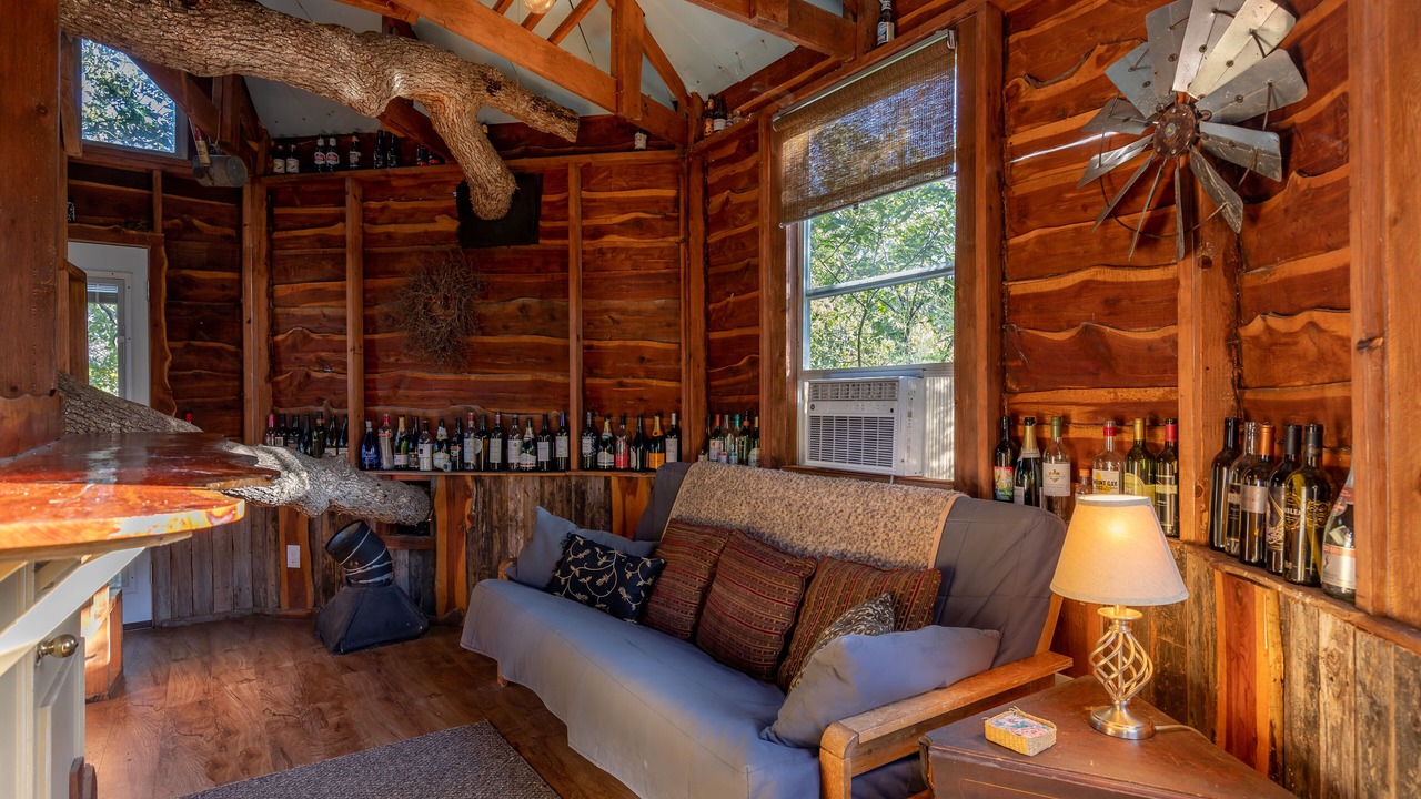 Photo of Bedroom in Celeste