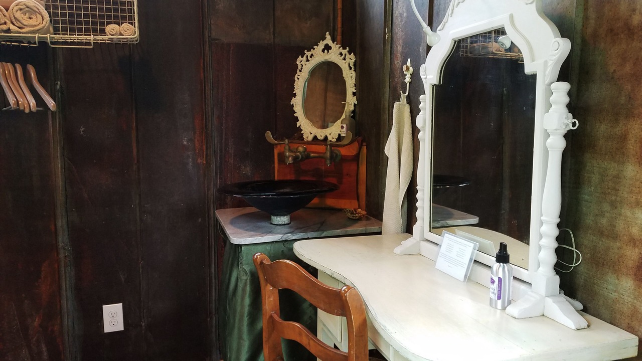 Photo of Bathroom in Celeste