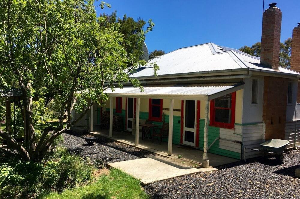 Photo of Others in Johanna