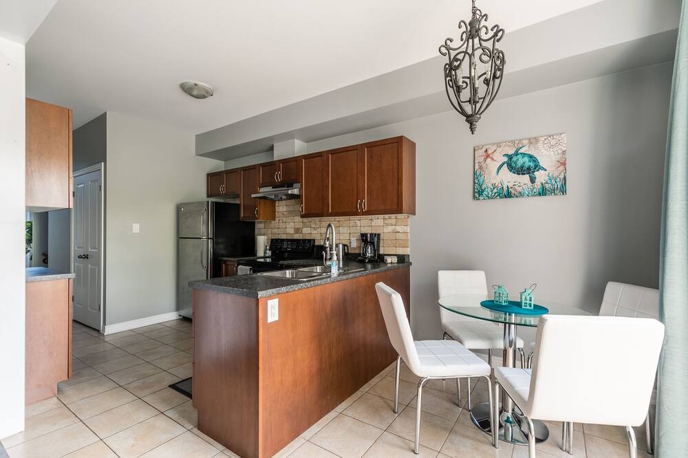 Photo of Kitchen in Stoney Creek