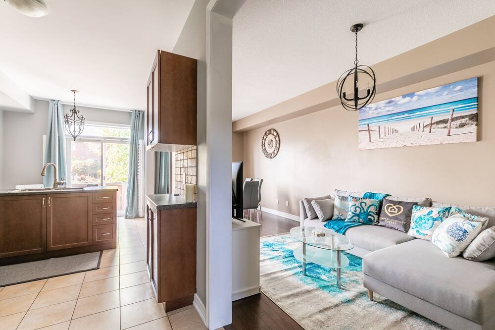Photo of Bedroom in Stoney Creek