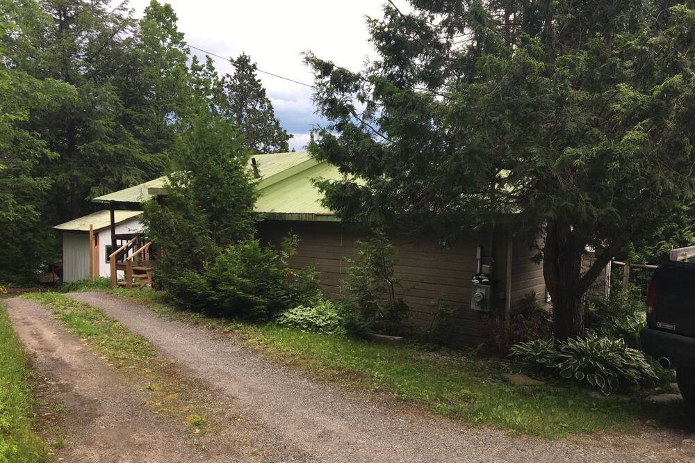 Photo of Outdoor in La Peche
