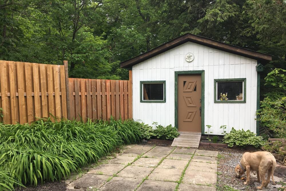 Photo of Outdoor in La Peche