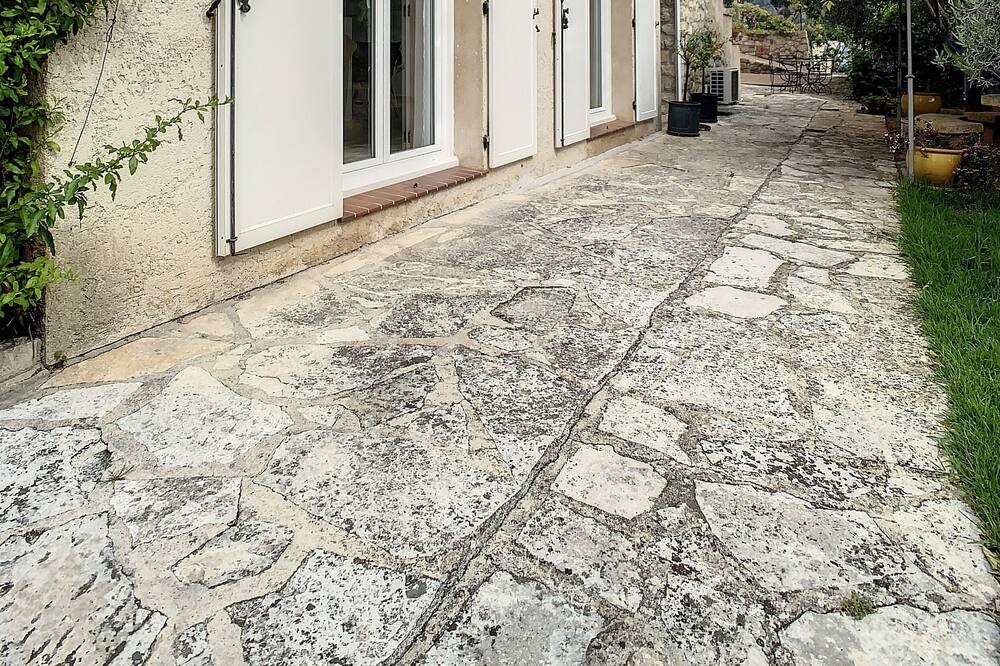 Photo of Outdoor in Le Bar-sur-Loup
