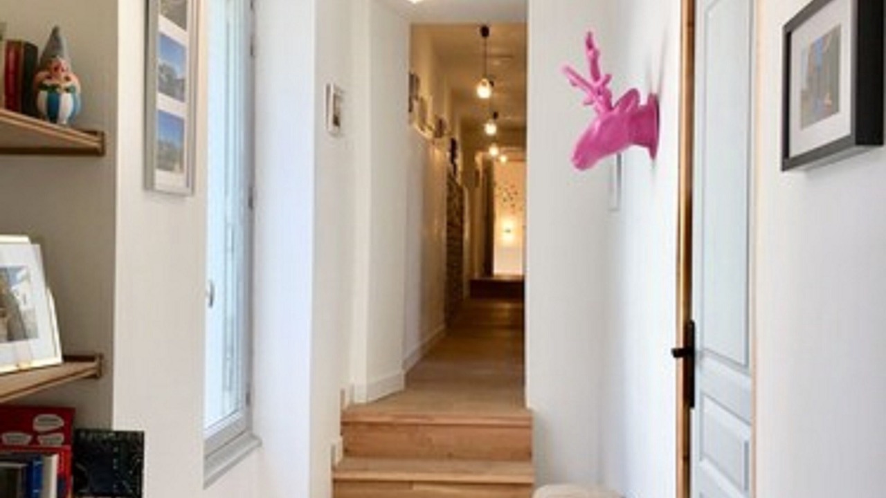 Photo of Others in Nuits