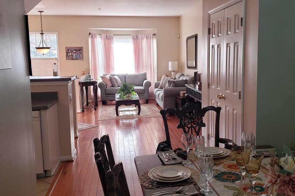Photo of Kitchen in Garrison
