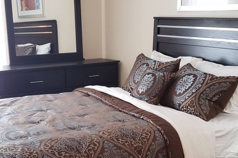 Photo of Bedroom in Garrison