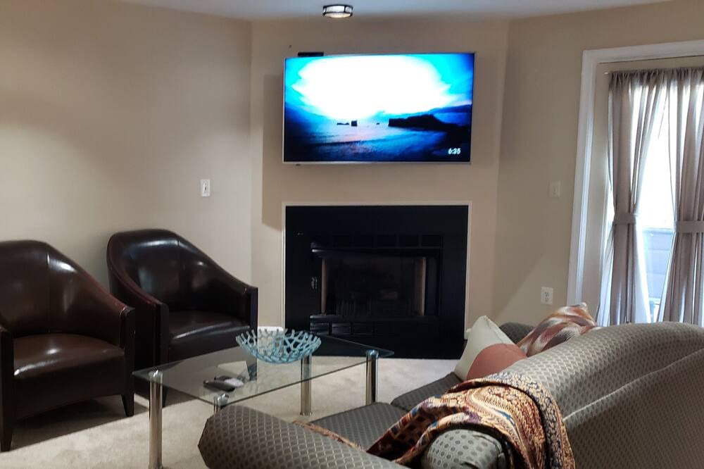 Photo of Livingroom in Garrison