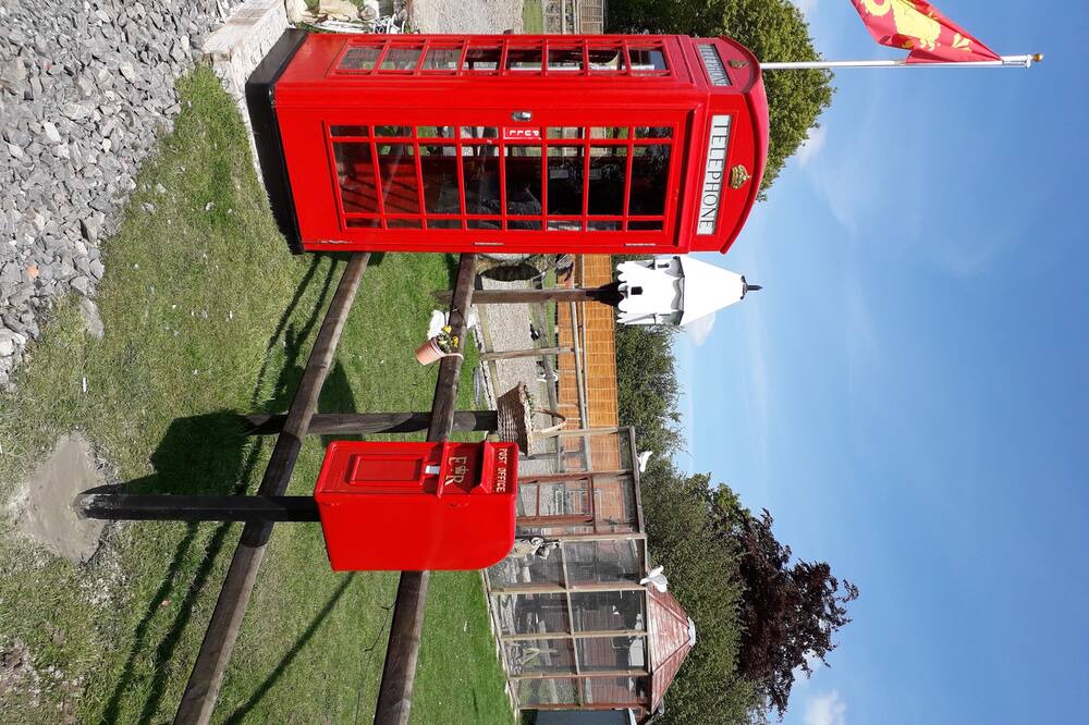 Photo of Others in Rhayader