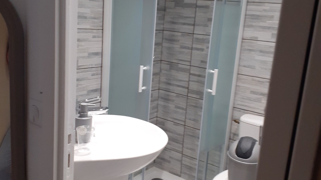 Photo of Bathroom in Belley