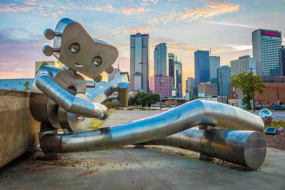Photo of Others in Deep Ellum