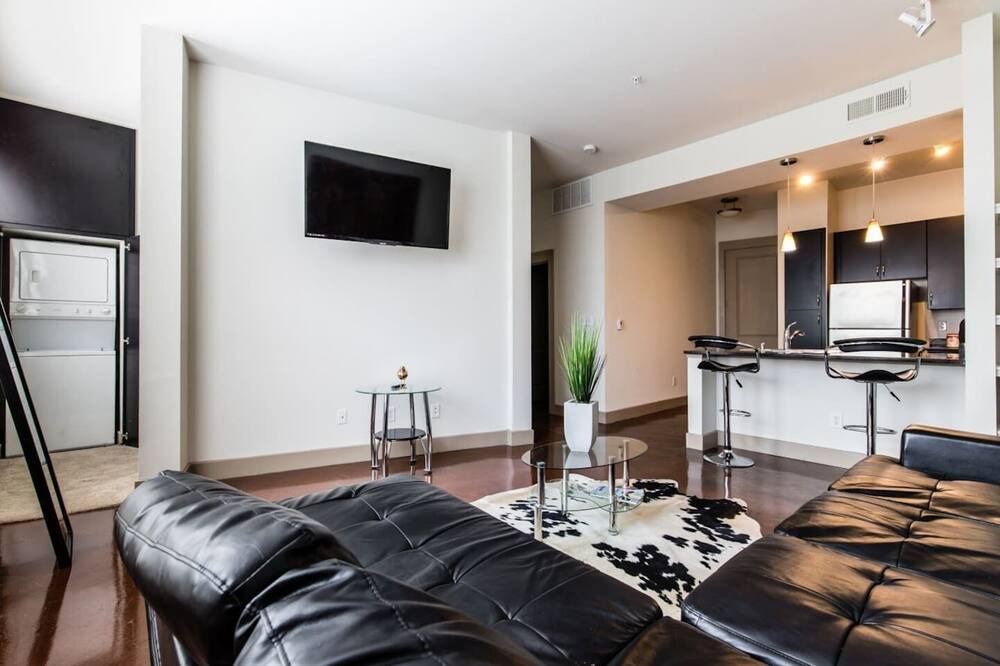 Photo of Livingroom in Deep Ellum
