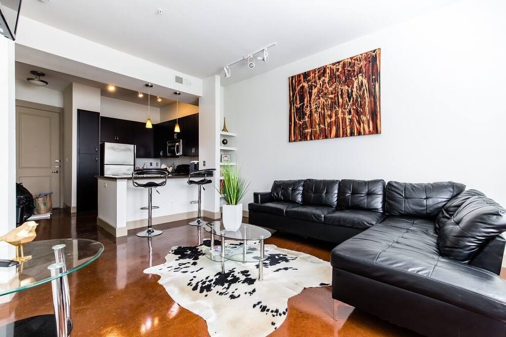 Photo of Livingroom in Deep Ellum