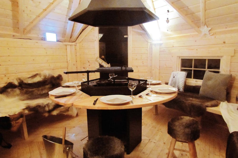 Photo of Kitchen in Saint-Michel-Mont-Mercure