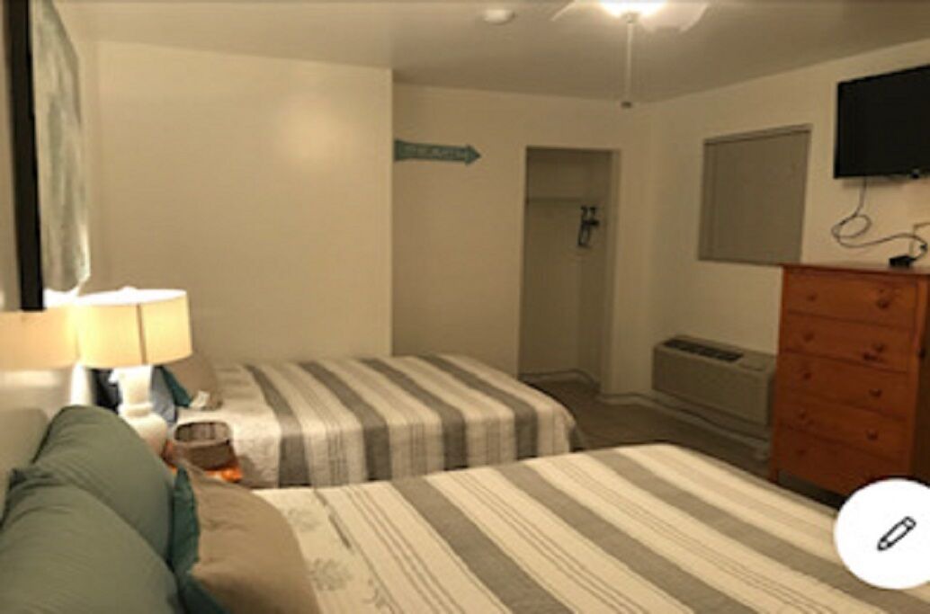 Photo of Others in Misquamicut