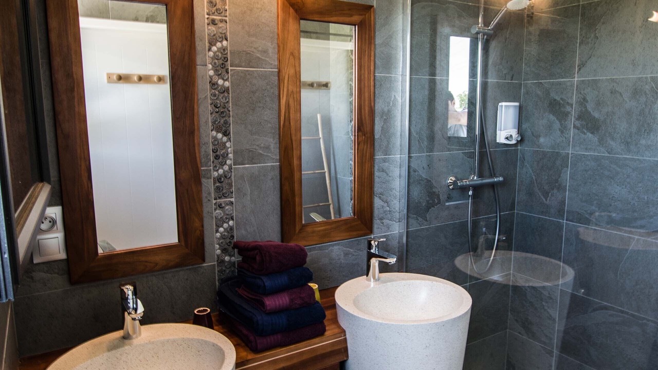 Photo of Bathroom in Chaniers