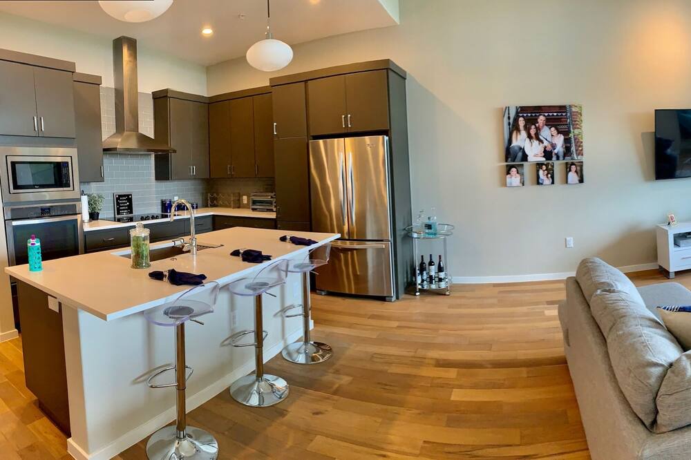 Photo of Livingroom in Hudson Bend