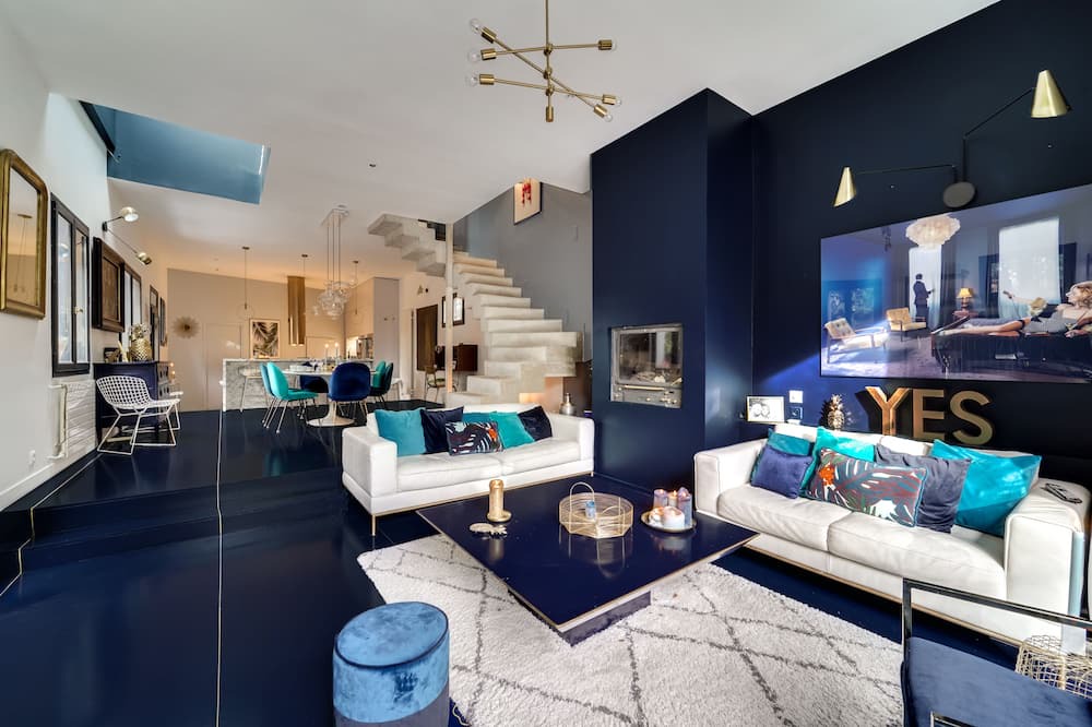 Photo of Livingroom in Colombes