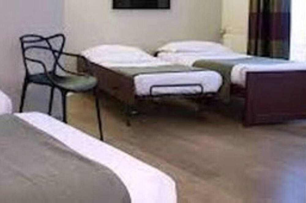 Photo of Bedroom in Giez