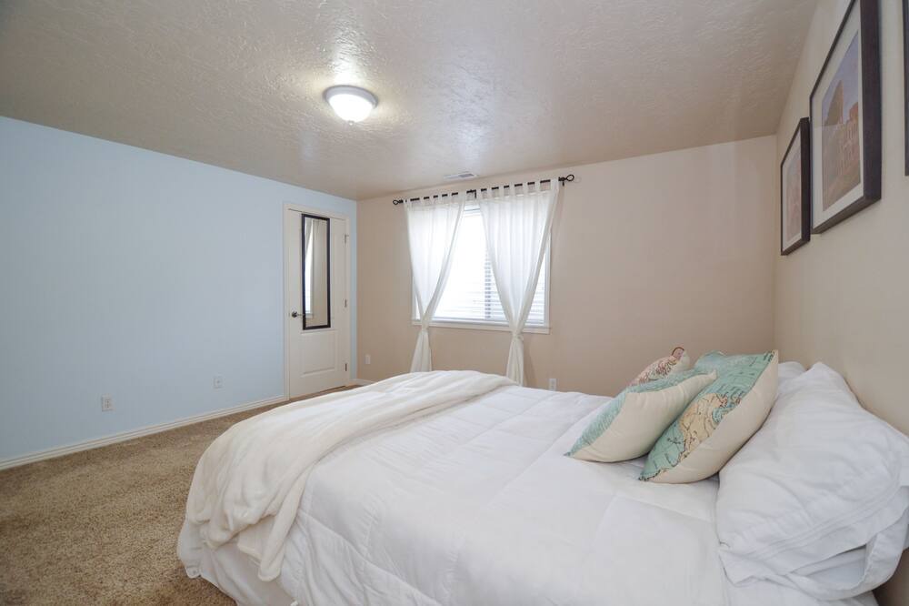 Photo of Bedroom in Tremonton
