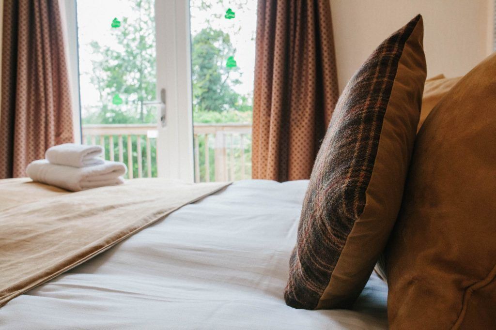 Photo of Others in Low Catton