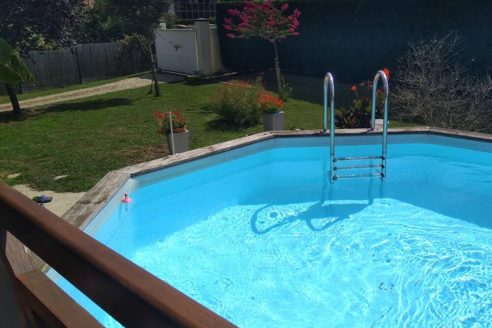 Photo of Outdoor in Saint-Aubin-de-Medoc