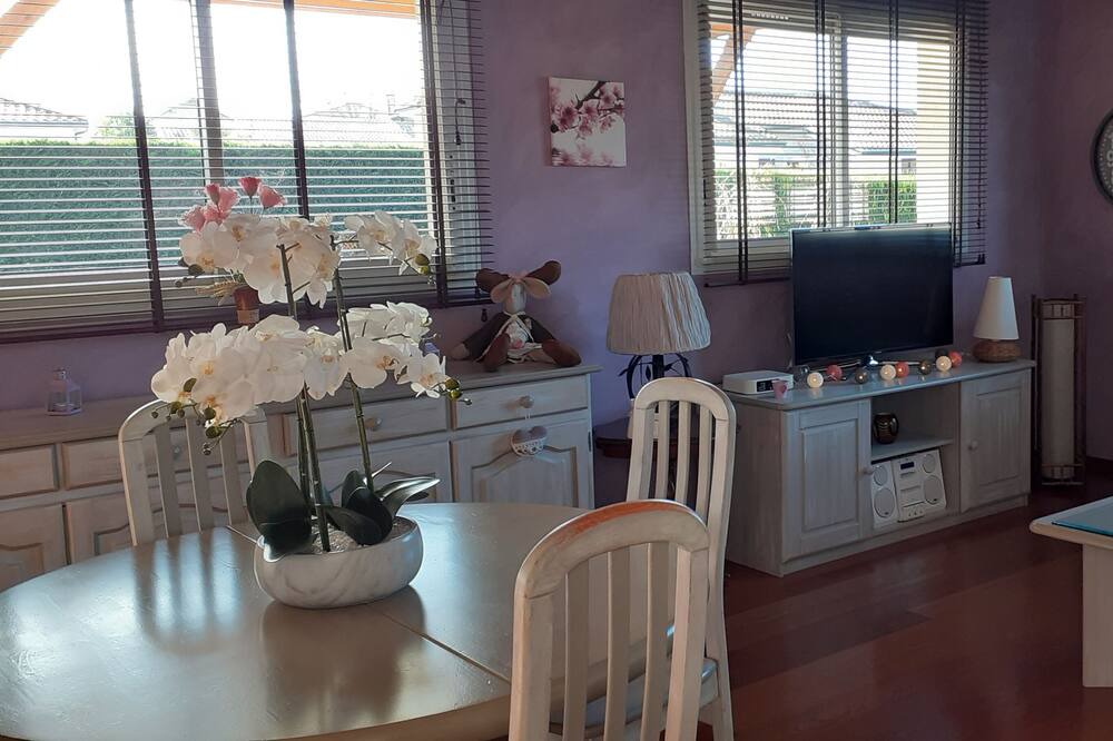Photo of Kitchen in Saint-Aubin-de-Medoc
