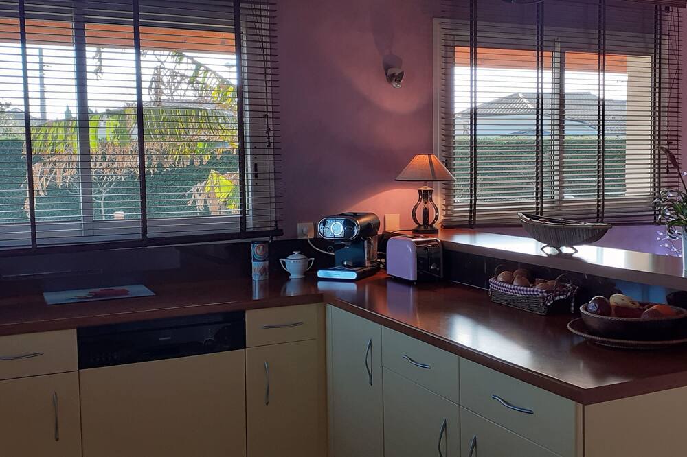 Photo of Kitchen in Saint-Aubin-de-Medoc