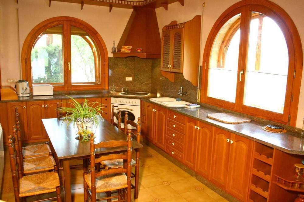 Photo of Kitchen in Horta de Sant Joan