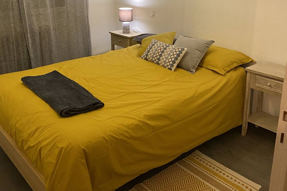 Photo of Bedroom in Rodez