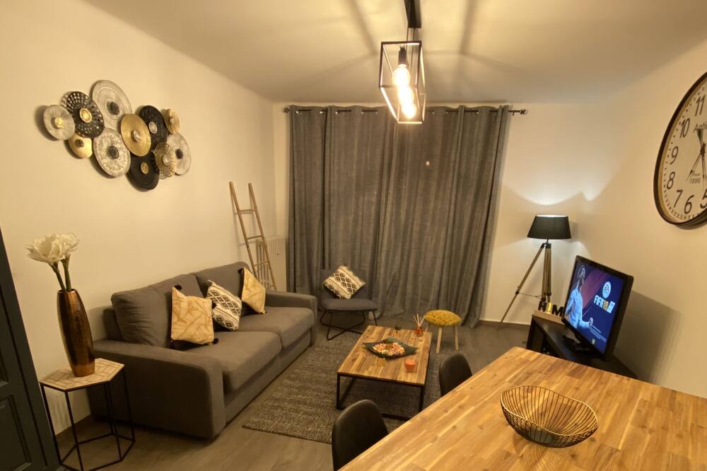 Photo of Livingroom in Rodez