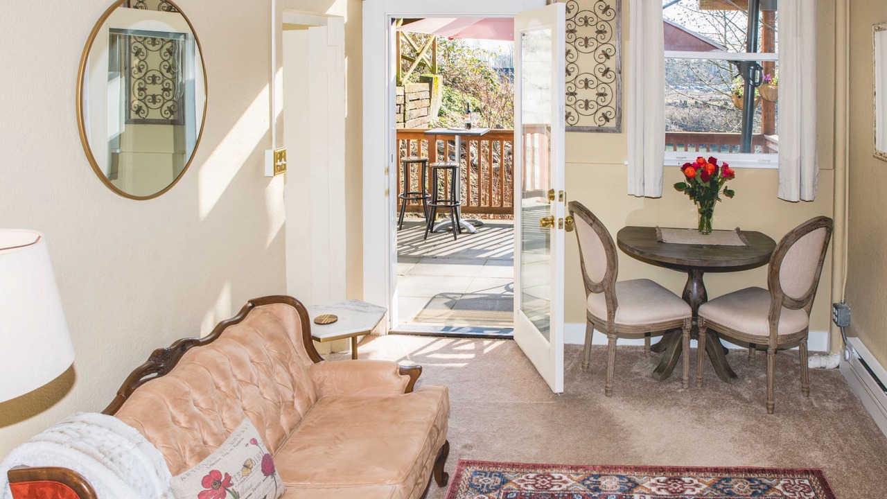 Photo of Livingroom in Snohomish