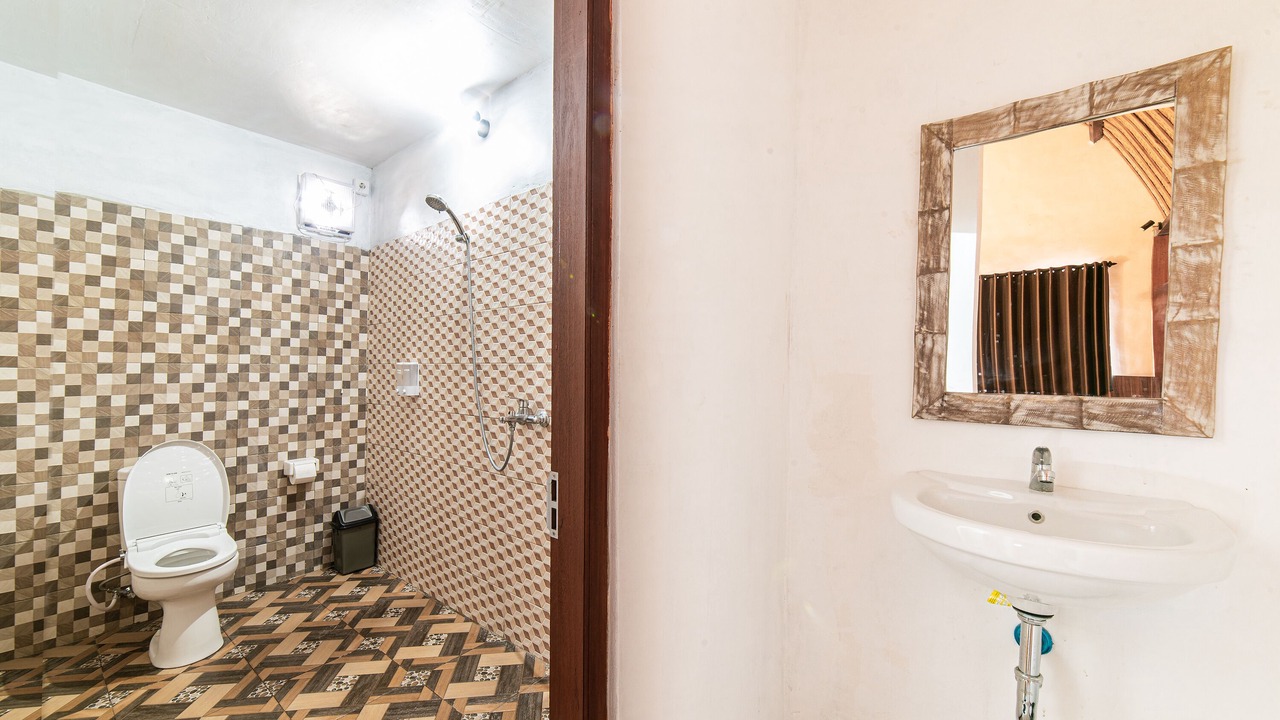 Photo of Bathroom in Klumpu