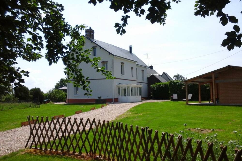 Photo of Outdoor in Pissy-Poville