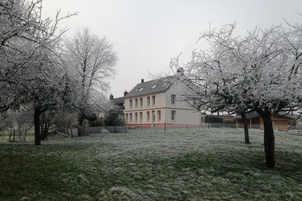 Photo of Outdoor in Pissy-Poville