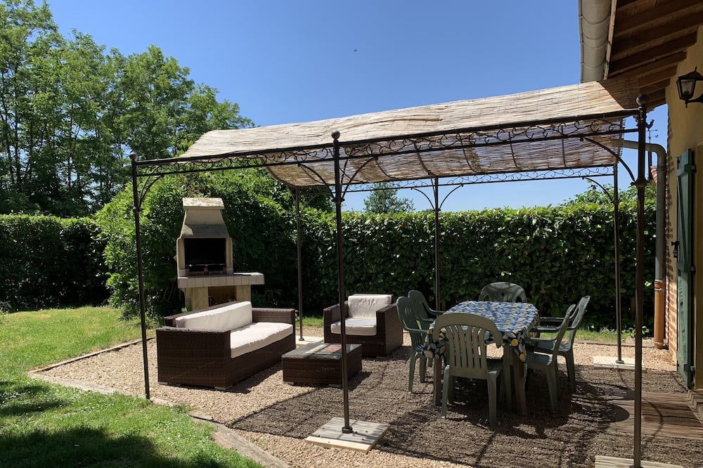 Photo of Patio Balcony in Sulignat