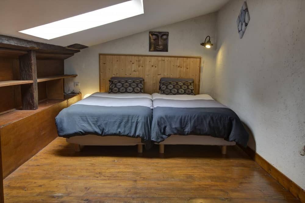 Photo of Bedroom in Sulignat