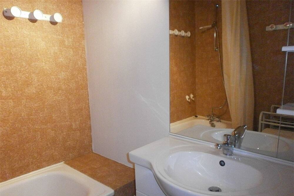 Photo of Bathroom in Saint-Lary-Soulan