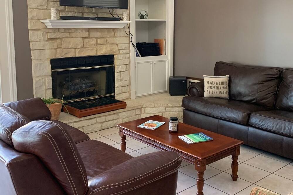 Photo of Livingroom in Malakoff