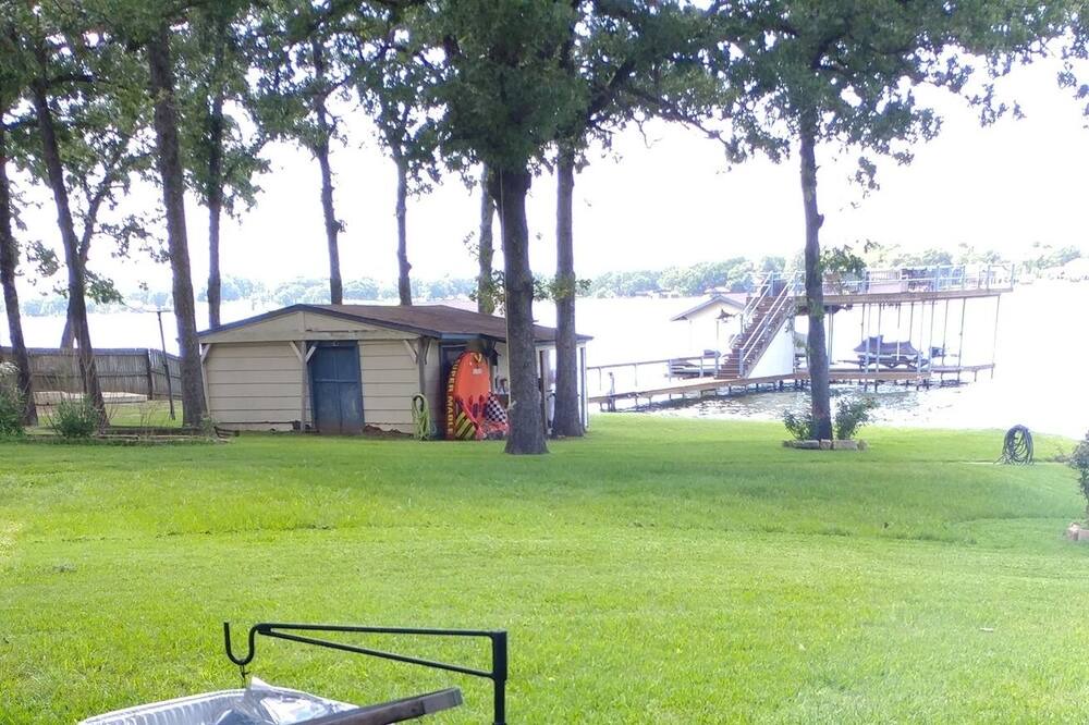Photo of Outdoor in Malakoff