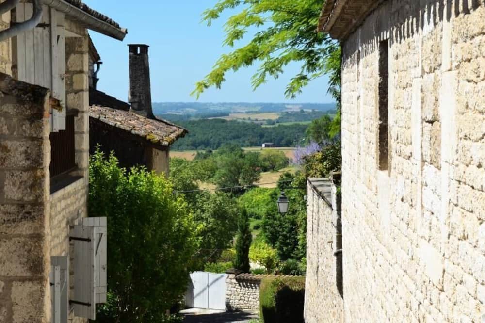 Photo of Outdoor in Montpezat-de-Quercy
