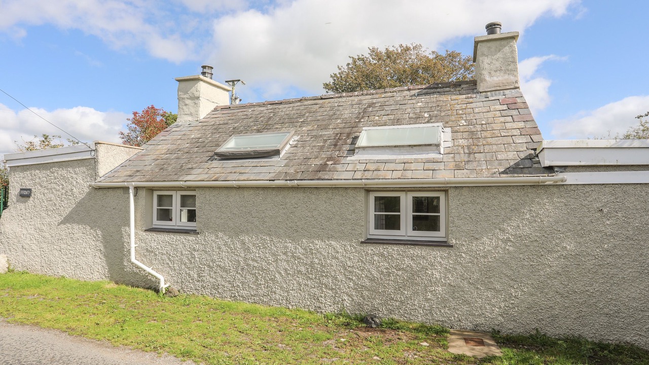 Photo of Others in Bodorgan