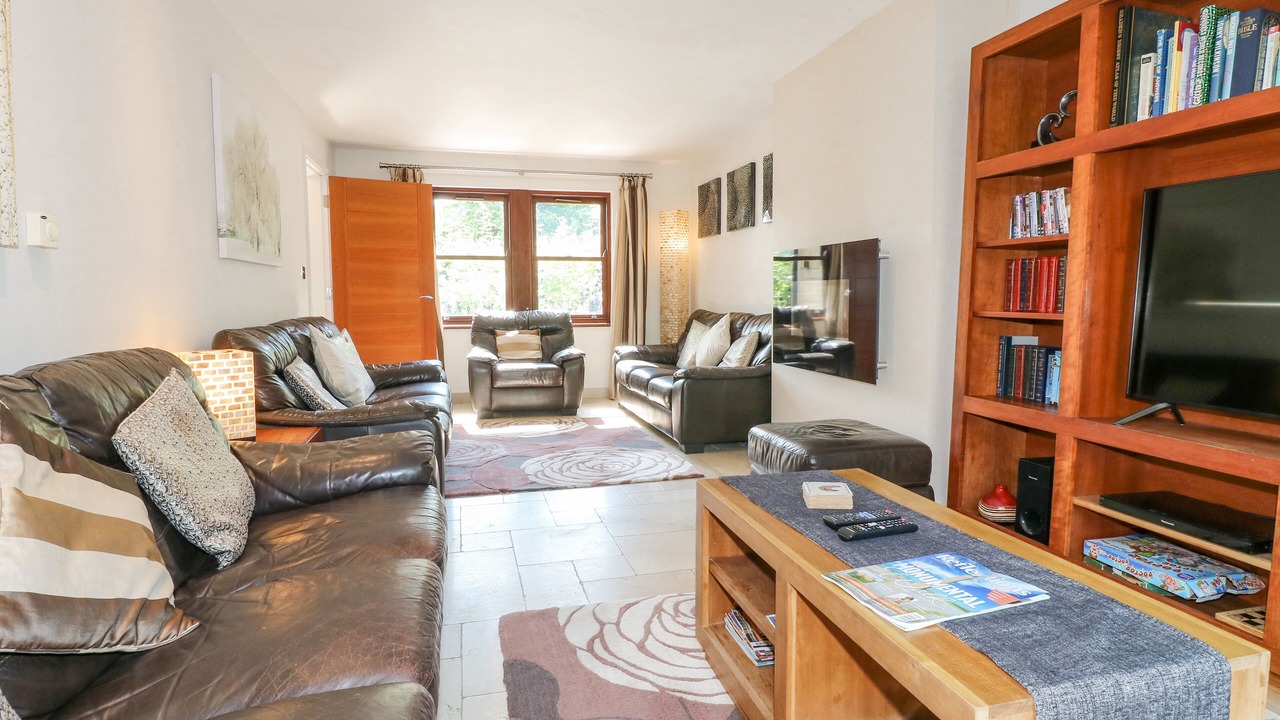 Photo of Others in Darley Dale